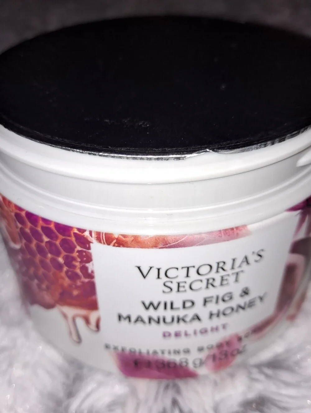 Victoria's Secret Wild Fig And Manuka Honey Body Scrub New